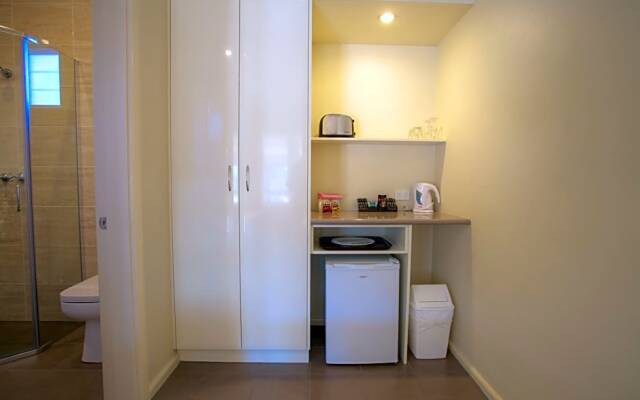 Amaroo Motel