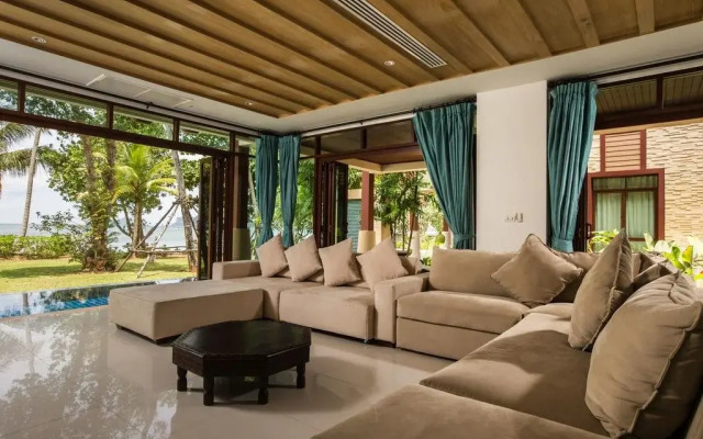 Amatapura Beach Villa 14