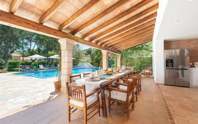 Villa Can Toni in Port de Pollen a