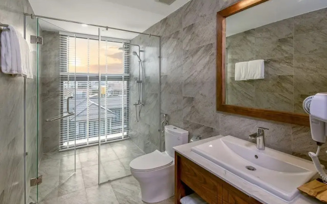 Dana Residence