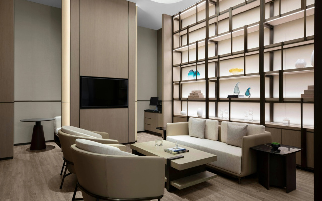 Zhangjiagang Marriott Hotel - Image 5