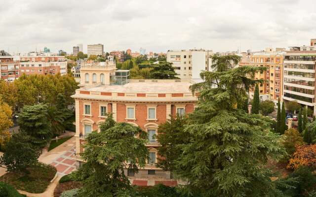 Barrio de Salamanca Suites