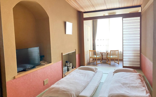 Kameya Rakan Hot Springs Ryokan