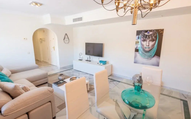 Luxury Penthouse at Dama de Noche
