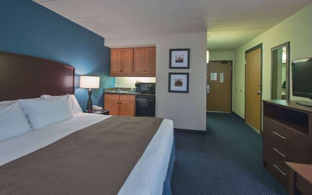 AmericInn by Wyndham Fort Dodge