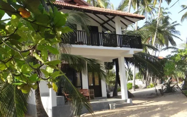 Pastissade Beach Hotel