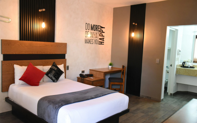 American Inn Hotel & Suites Hidalgo del Parral