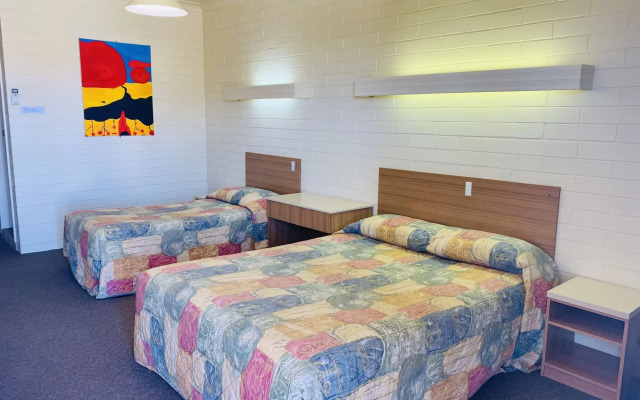 Opal Inn Hotel Motel