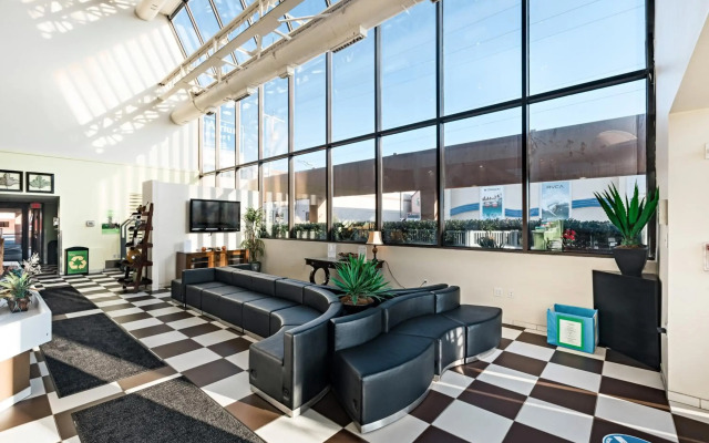 The Atrium Resort, Virginia Beach by Vacatia