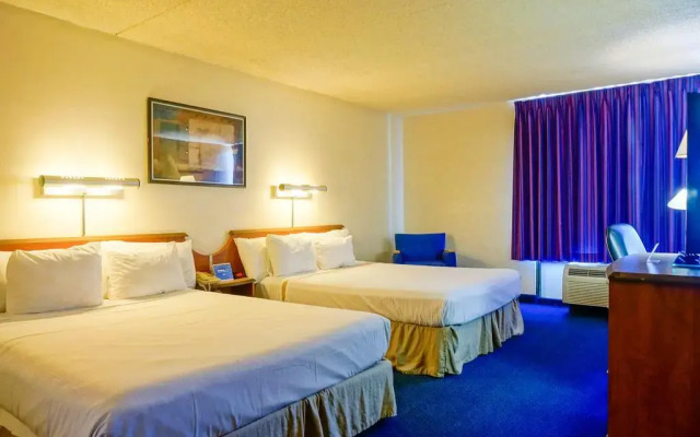 Hotel 502