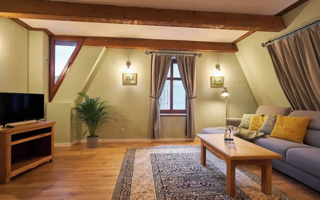 Vincent Old Town Apartments