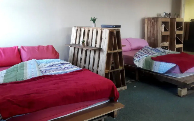 Blouberg Backpackers