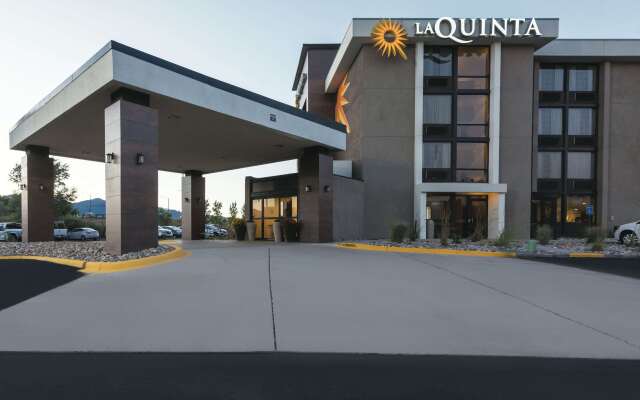 La Quinta Inn & Suites by Wyndham Colorado Springs North