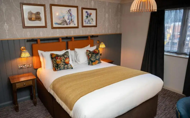 The Ely Hotel by Chef and Brewer Collection