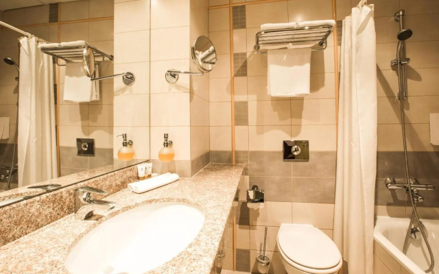 Отель Monika Centrum