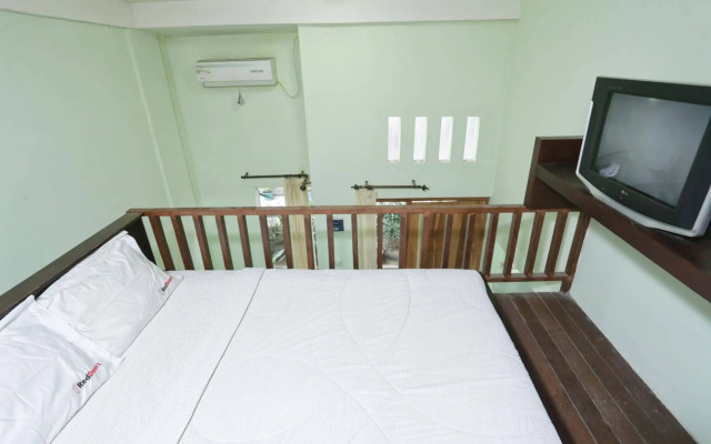 RedDoorz @ Gatot Subroto Barat