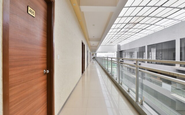 OYO 18775 Utsav Banquet And Rooms