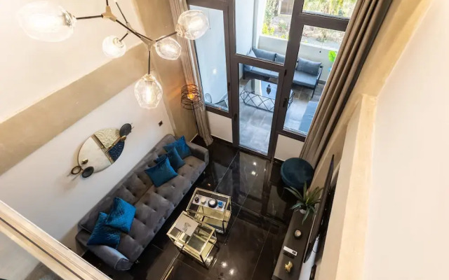 Ventiri Lofts - Cozy Penthouse With Balcony