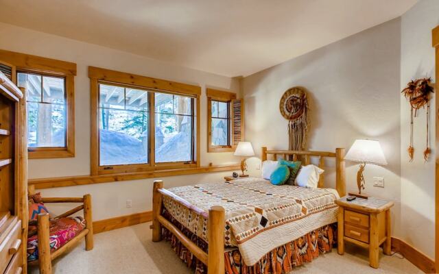 2118-A Vermont Rd Rental