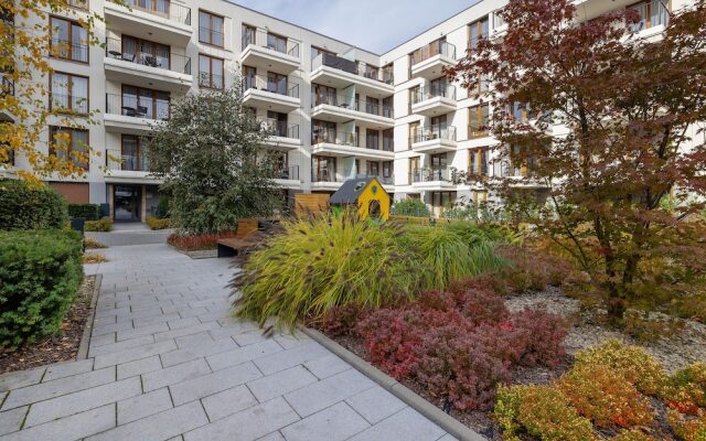 GO Apartments Studio Cracow by Renters