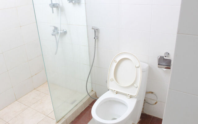 艾里泗水达尔莫迪本尼格罗 23 号酒店(Airy Darmo Diponegoro 23 Surabaya)