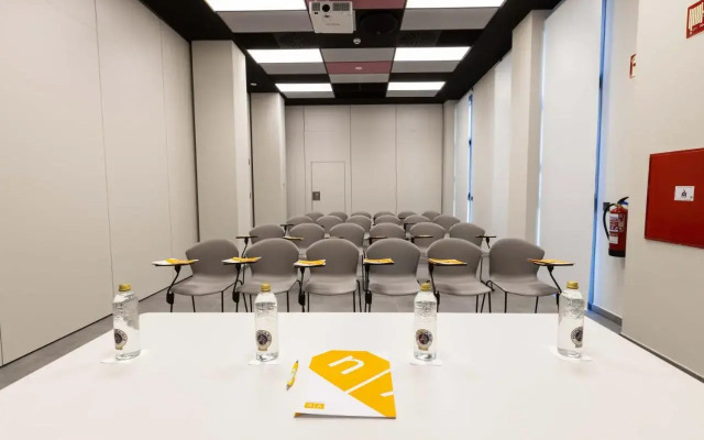 Villa Alojamiento y Congresos - Villa Universitaria