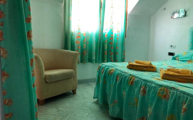 Aparthotel Los Geranios
