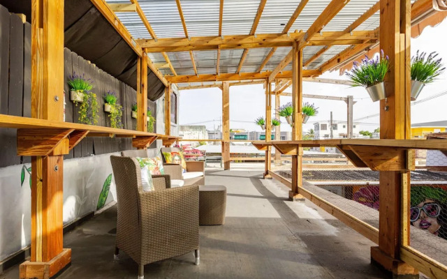 City Beach Apartments