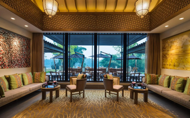 Banyan Tree Yangshuo