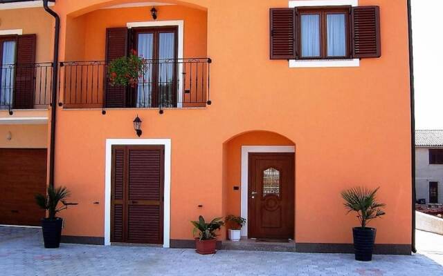 House with 4 Bedrooms in Bale, with Wonderful City View, Enclosed Garden And Wifi - 6 Km From the Beach