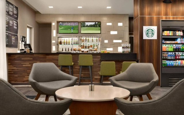 Courtyard by Marriott St Paul Woodbury