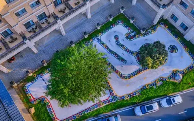 Virgin Hotel Radisson, Yinrun Town, Anji