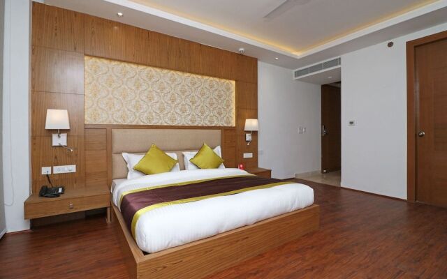 Oyo 10824 Hotel Star Suites