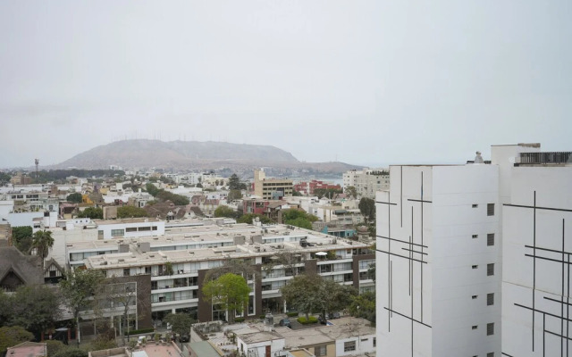 GLOBALSTAY. Martino 2BR Apartments. Sea View, Pool, Gym, BBQ