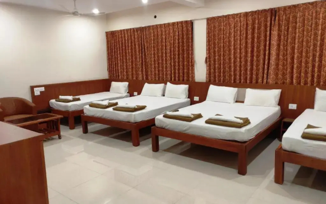 Bhramari Nest