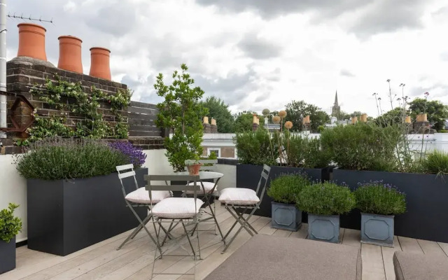 Portland Road X by Onefinestay