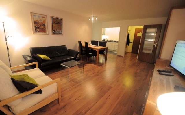 Haus Viktoria A - Wohnung Stockhorn – Guest Rooms – Zermatt