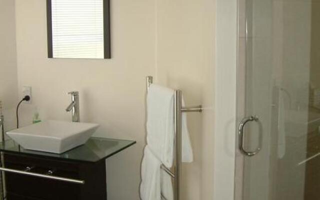 Baystay Bed & Breakfast