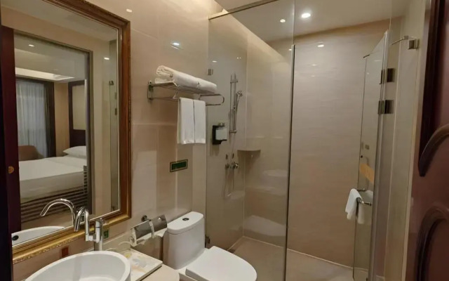 Vienna Hotel North Shenzhen Science and Technology Park Branch