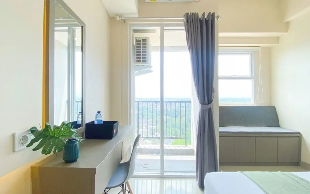 Comfortable And Homey Studio Room Parkland Avenue Apartment