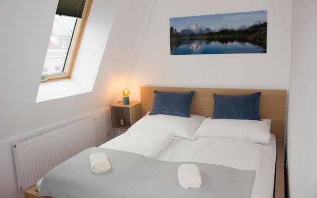 Sunny & cozy Penthouse with Terrace DG3 QS12