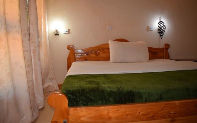 Ngorongoro Camp & Lodge