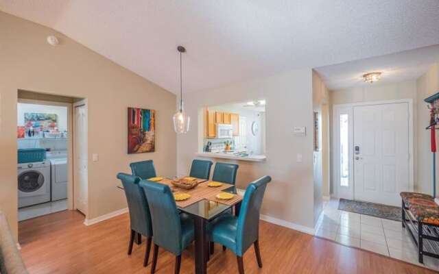 Augustine Drive 1820 by White Pelican VR