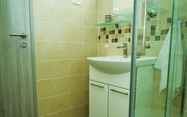 Studio apartment Mar - with view: SA3-Red Split, Riviera Split