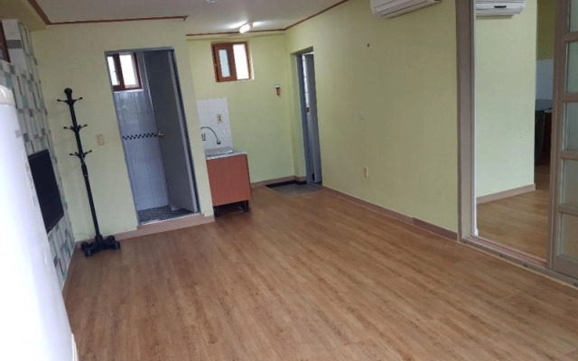 Donghae Sunny Castle Pension