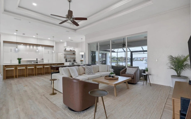 3337 Sandpiper Drive