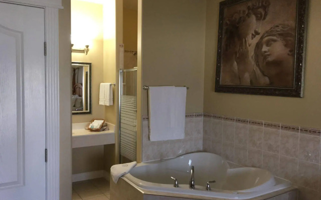 Lakeshore Inn Bed & Breakfast