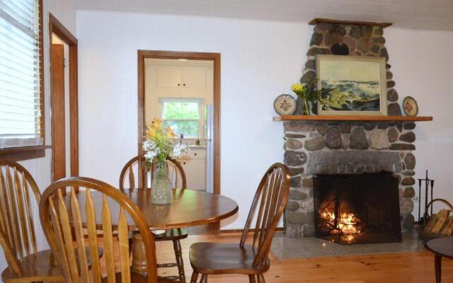 Still Point Lodge & Cottages