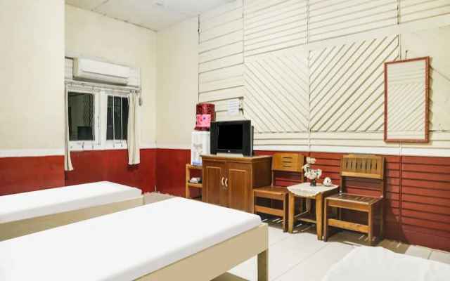OYO 91833 Hotel Anggrek Daqu Syariah Kapuas