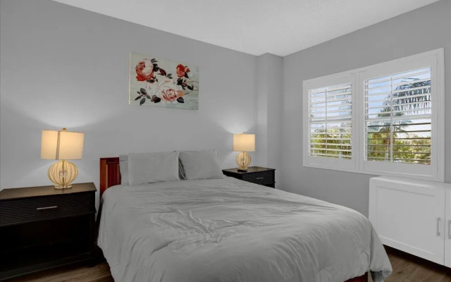 Premium Condos near Universal Studios